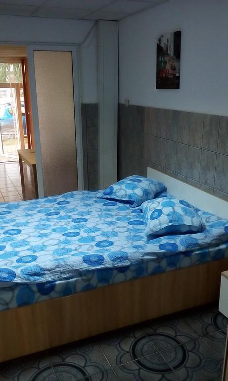Garsoniera Del Dodo Lejlighed Alba Iulia Eksteriør billede